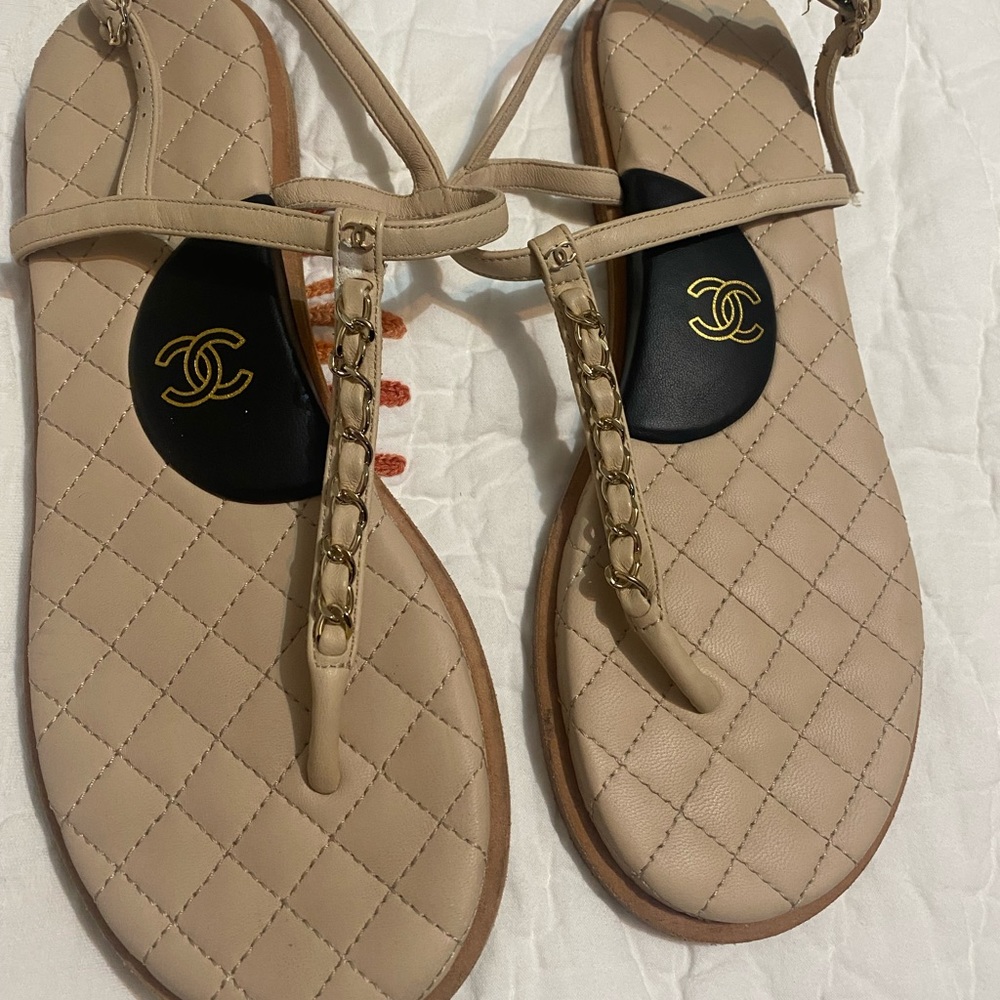 Chanel Flats 38.5 torn strap